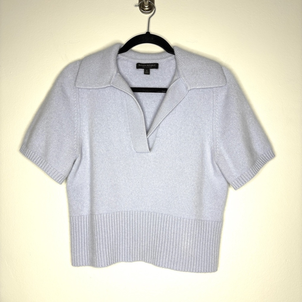 Banana Republic Light Gray V-Neck Sweater